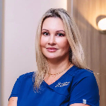 Dr. Claudia Alves Silva Machado